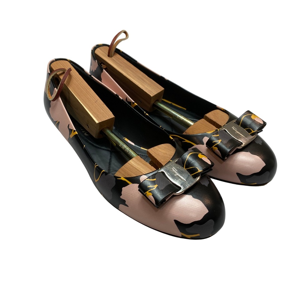 Salvatore Ferragamo Flats Womens 8.5 C Black Pink Floral Varina Vara Bow Italian